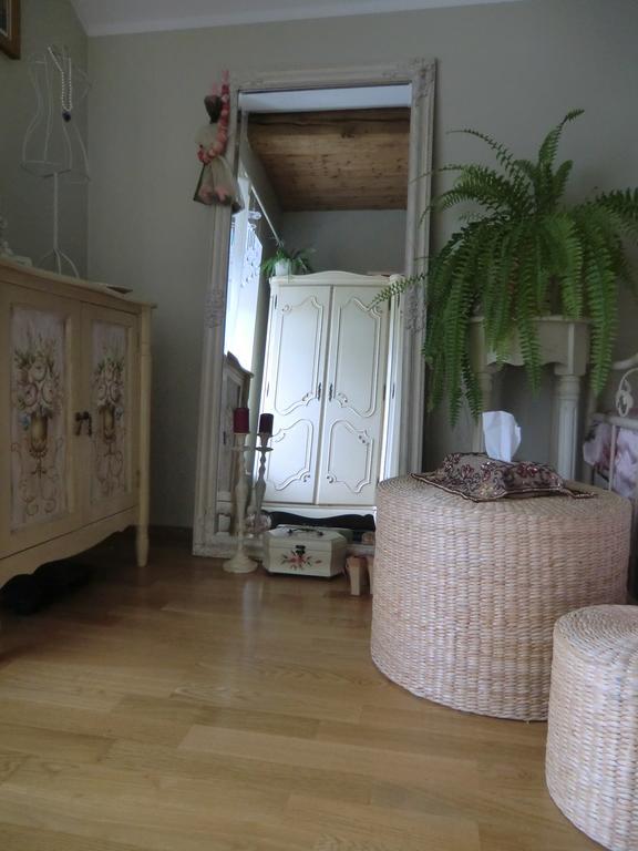 Kuressaare Romantic Apartment מראה חיצוני תמונה