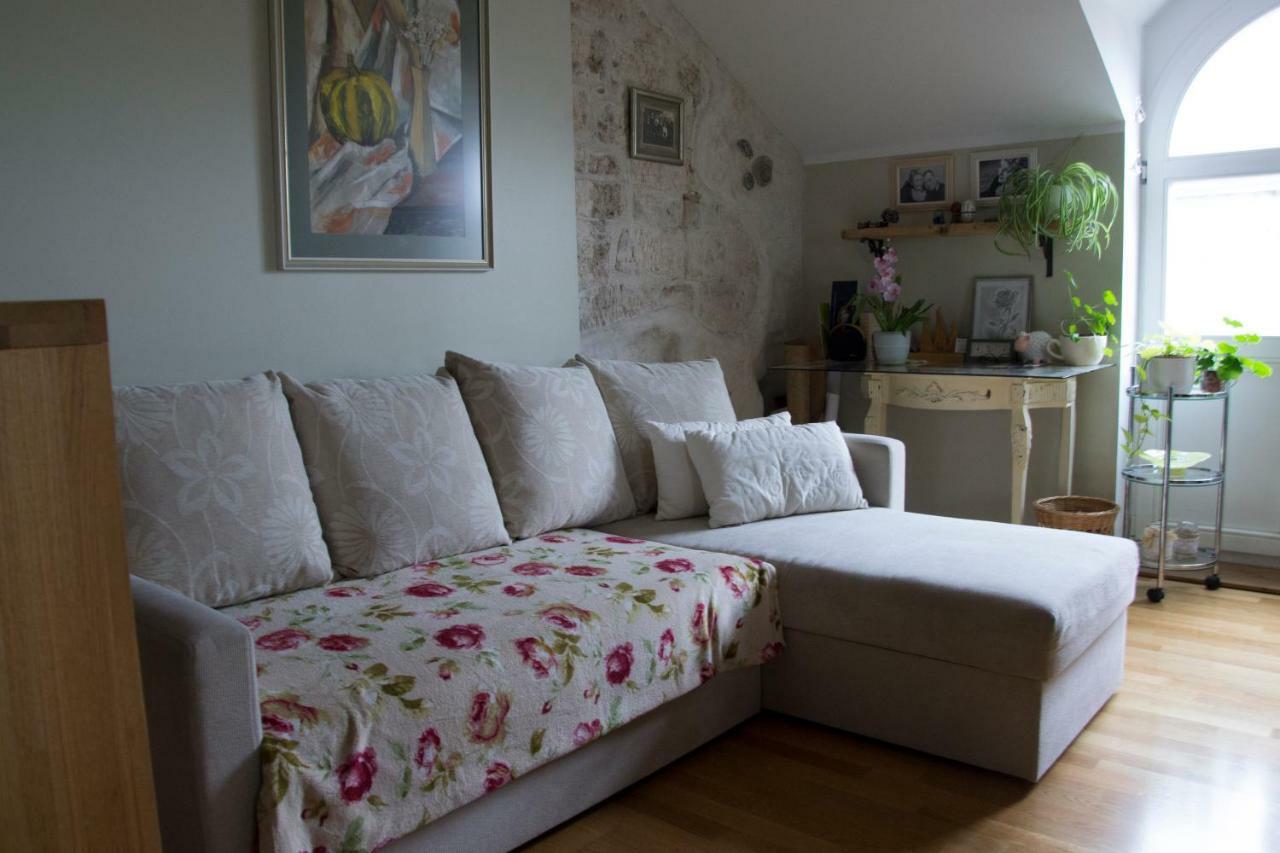 Kuressaare Romantic Apartment מראה חיצוני תמונה