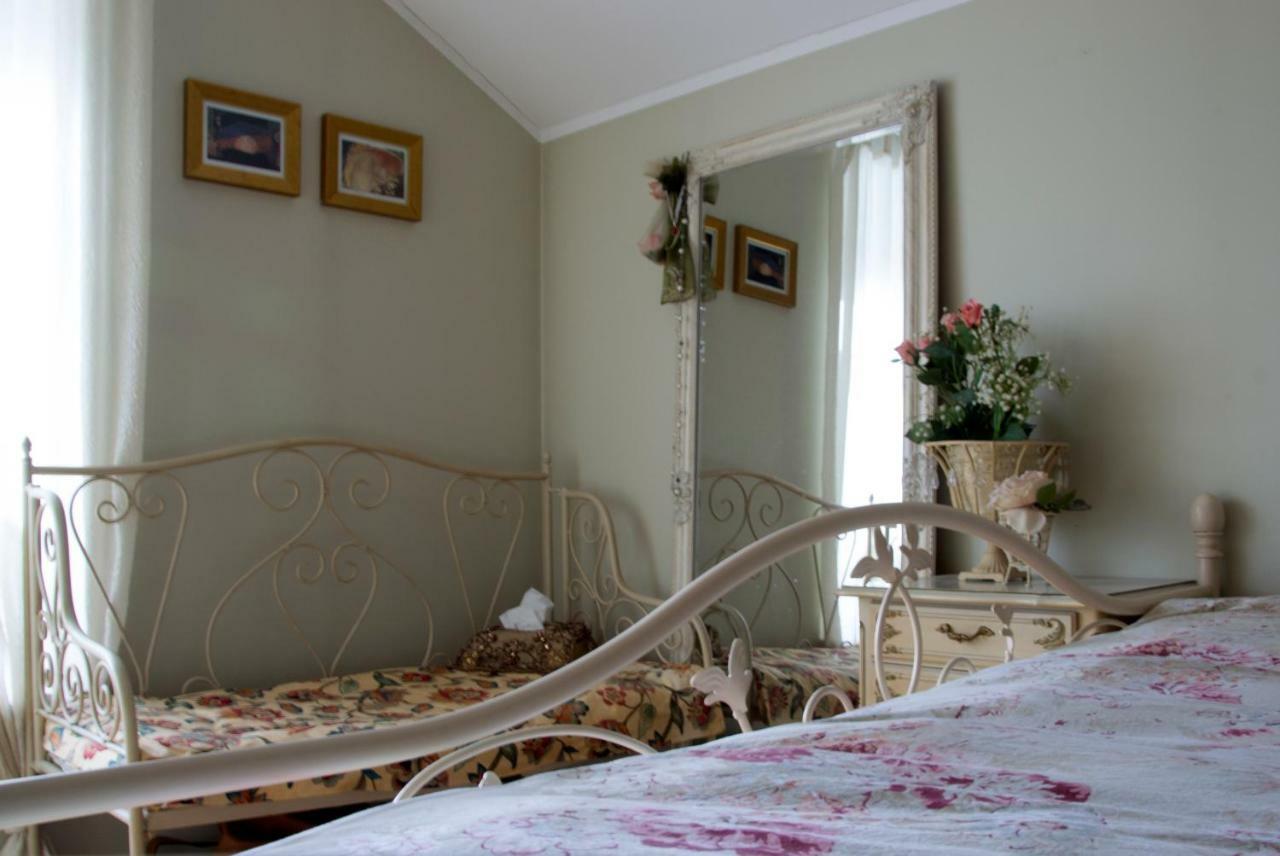 Kuressaare Romantic Apartment מראה חיצוני תמונה